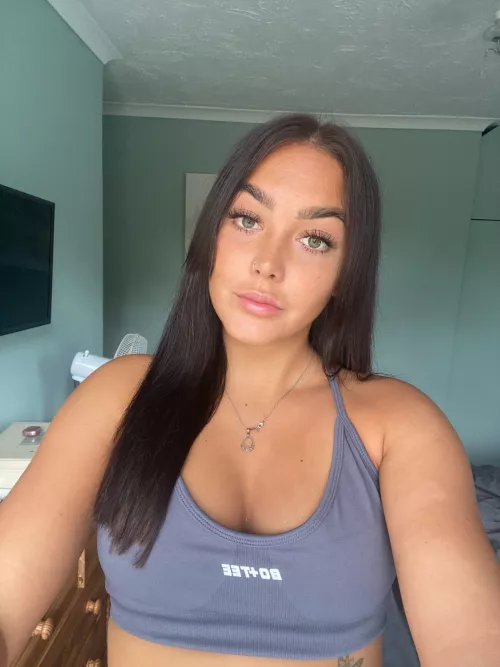 Just a cute selfie before sweating my ass off haha by Specific_Business862