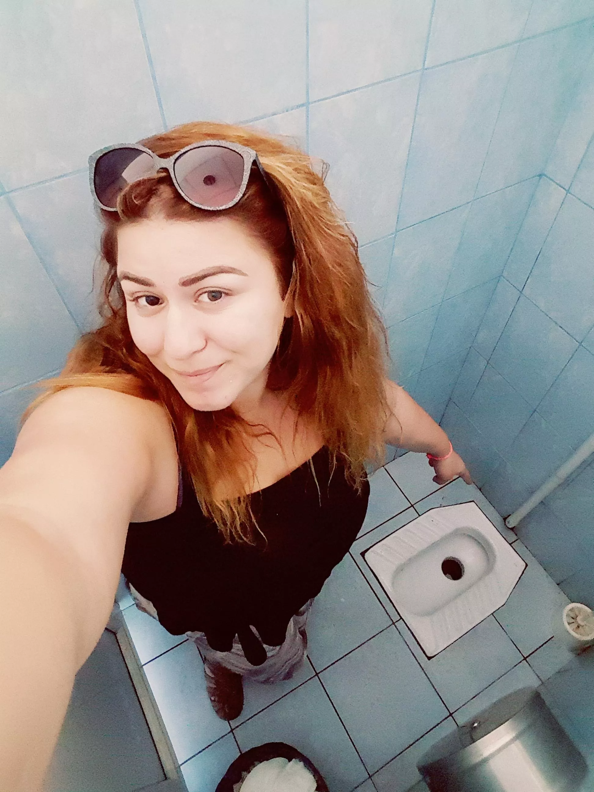 London Andrews  posted by evenflow_2991