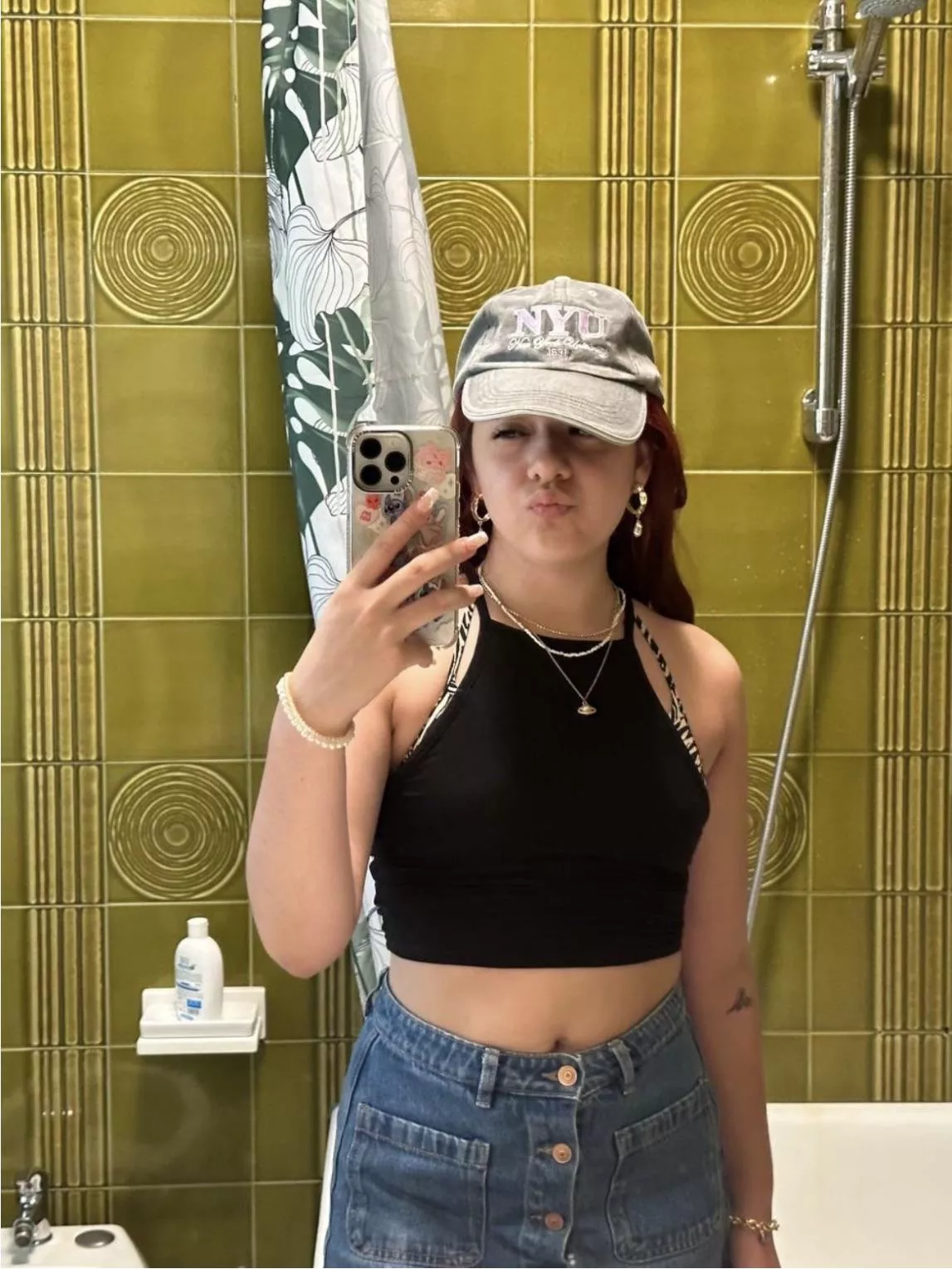 What did you notice on me first? posted by DaisyyPinnix