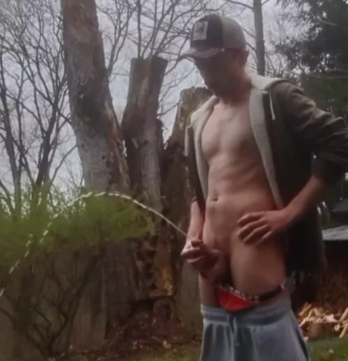 Whose kink is taking piss from other men? by Bibro420