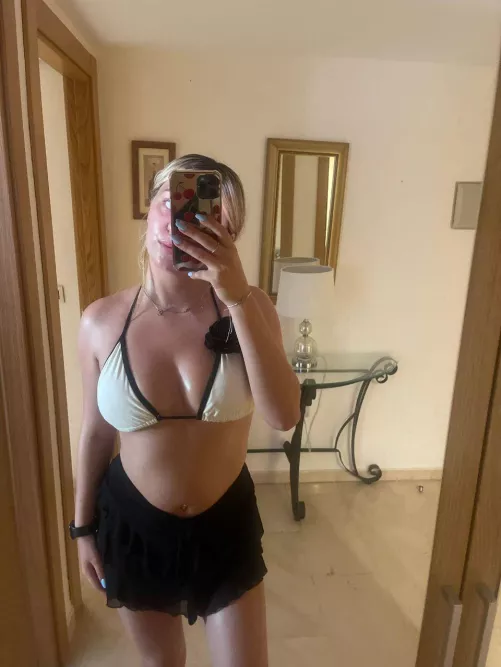 Would you do me without a condom or is it not worth the risk daddy?
 by ViralKlaps