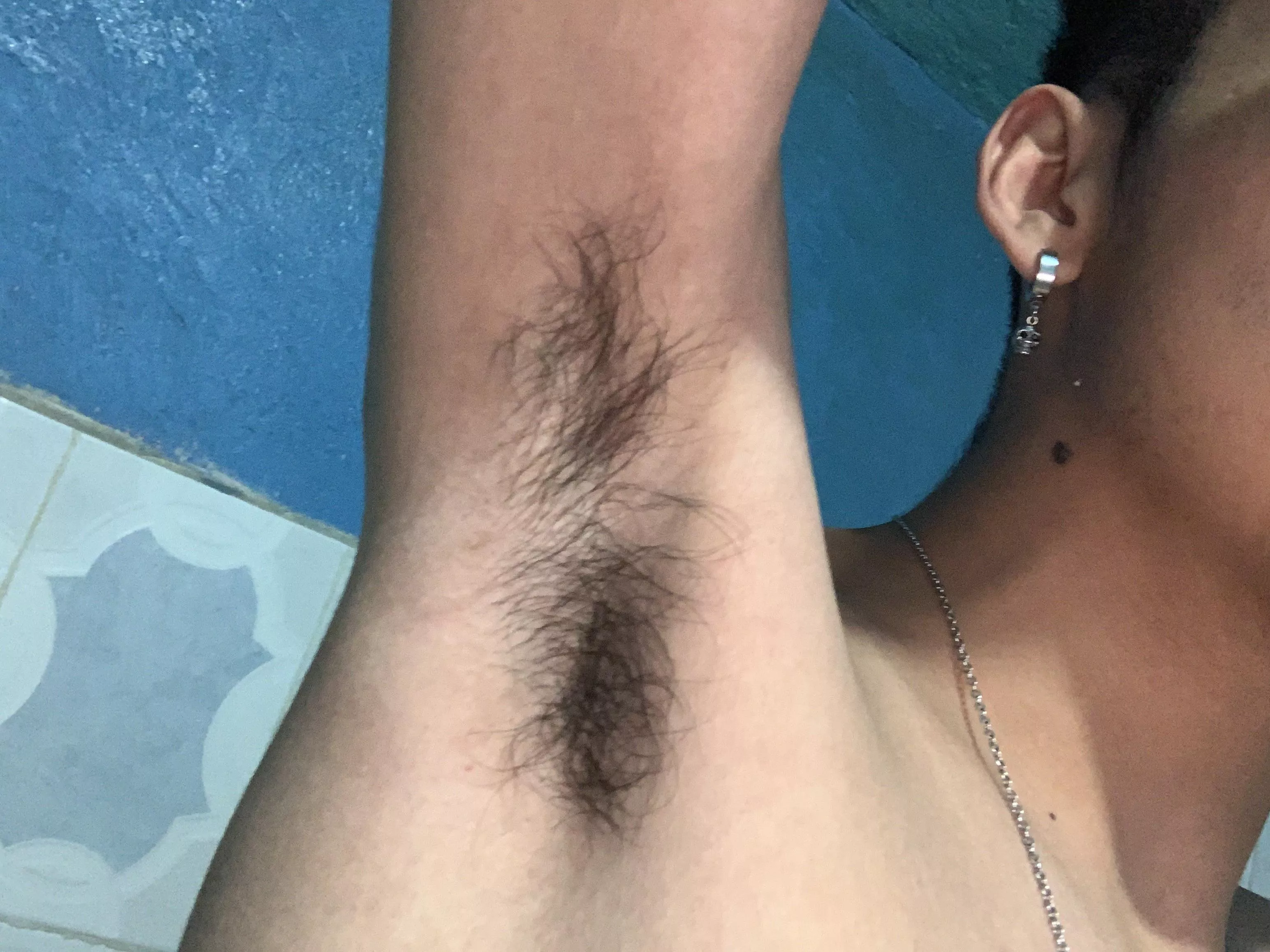 [19] who helps me?🥵🤤😈 posted by kiriii_ku