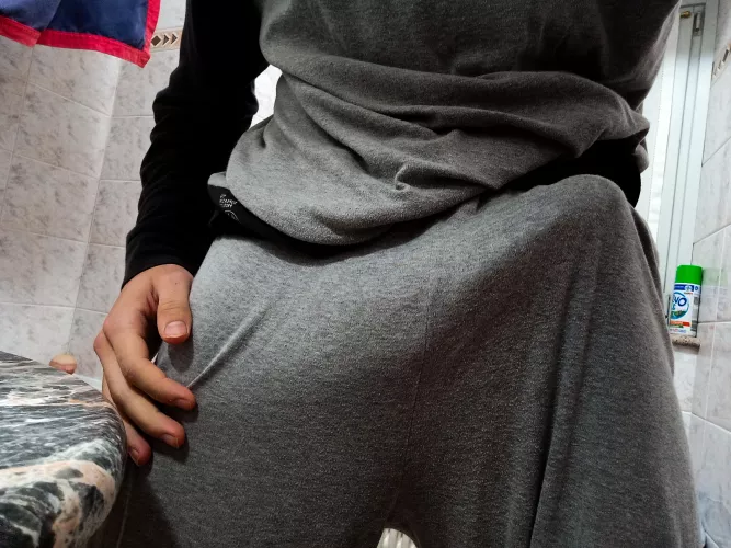 (24) hung nerd for a serious brotherhood 👊🍆 by RandomItalianDude00