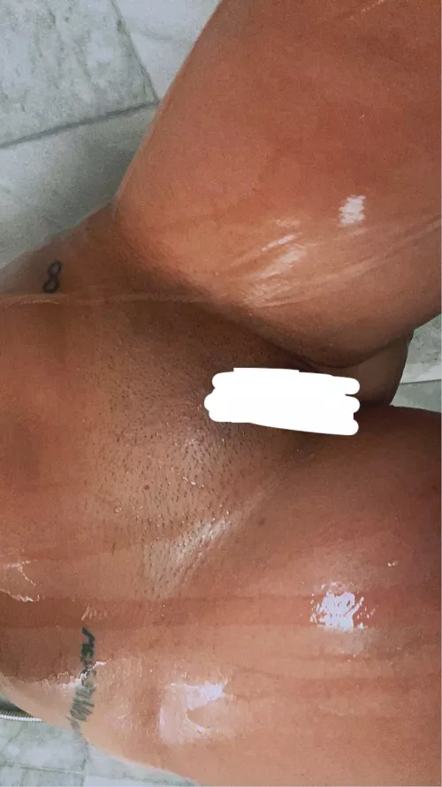 do men prefer hair or shaved kitties  by bangbangreign21