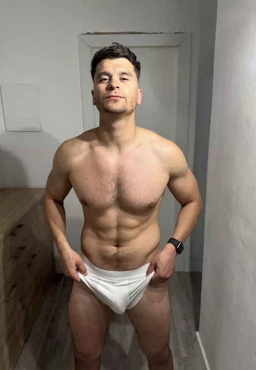 Do you want to follow the line with your mouth? by realisiwak