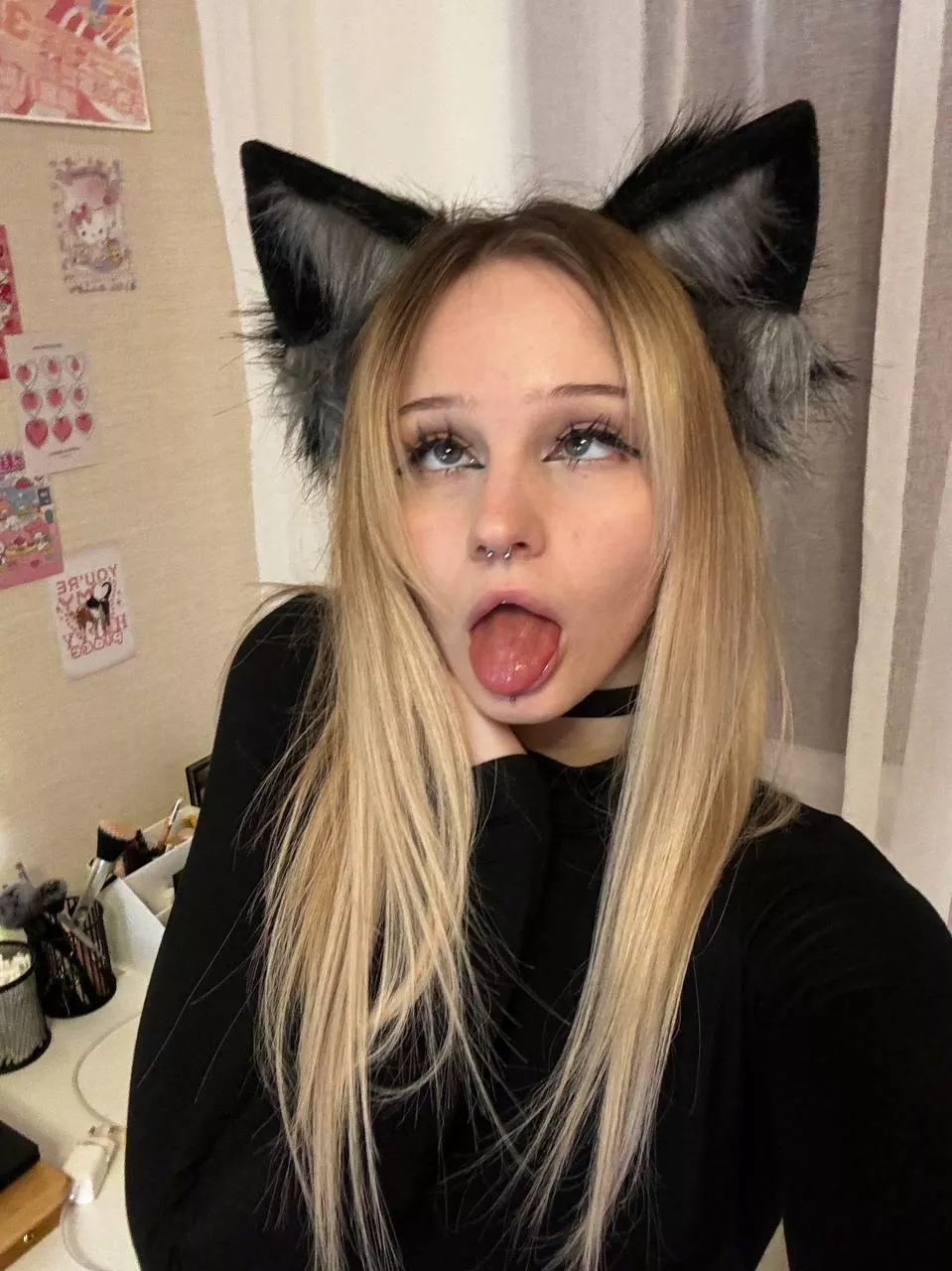 my application to be your fav kitty posted by RadiantDreamGaze