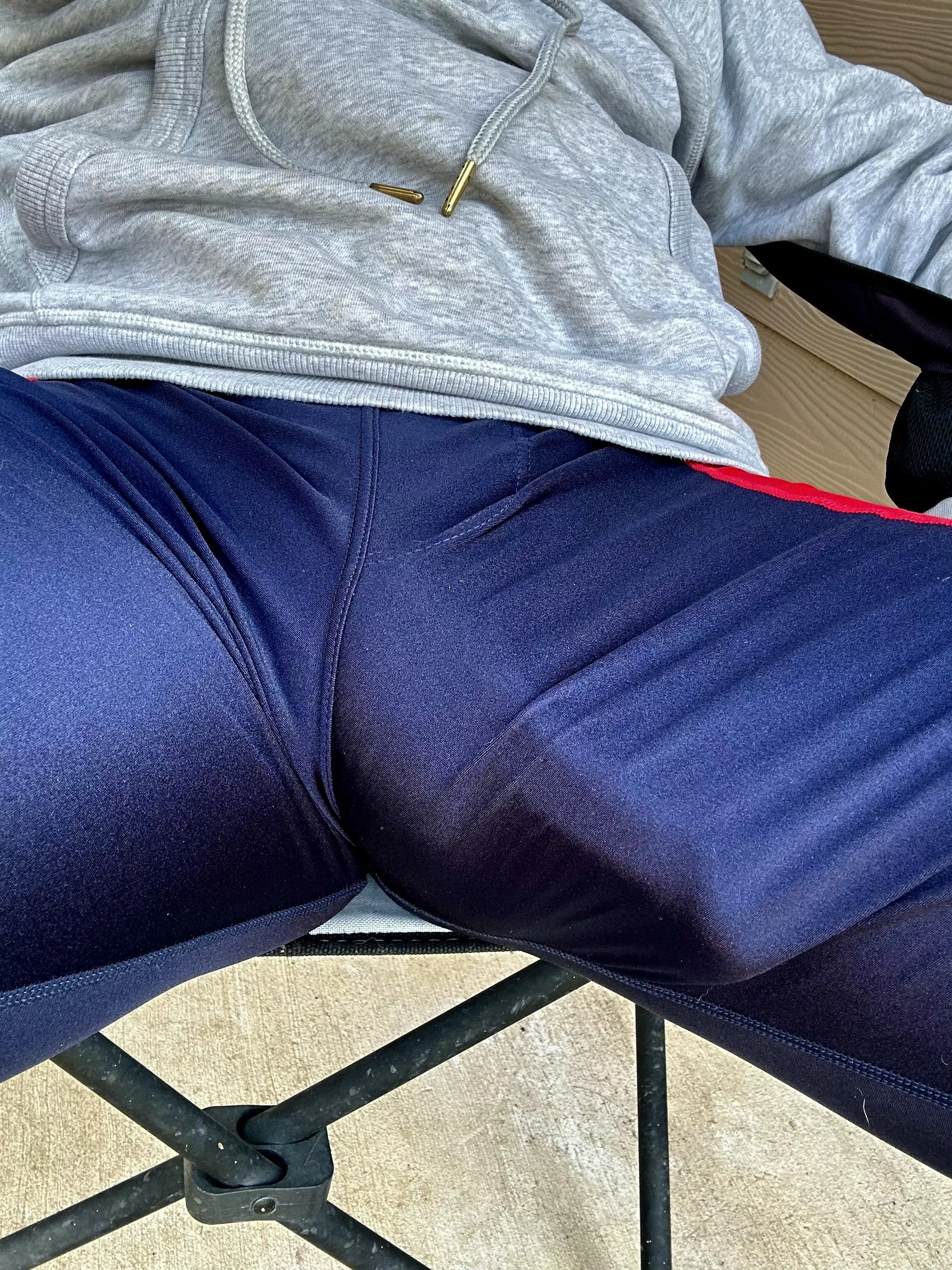 Sitting outside in my spandex pants (24) posted by JTspandex