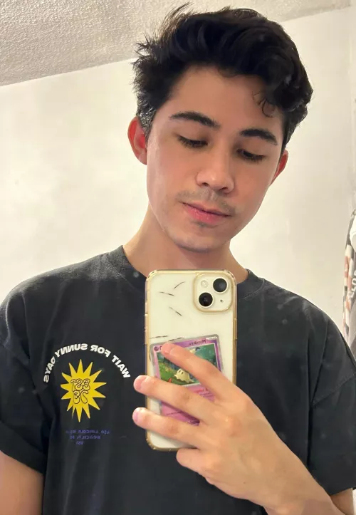 23 have nice Thursday night everyone! Feel free to hmu :-) by danybadger