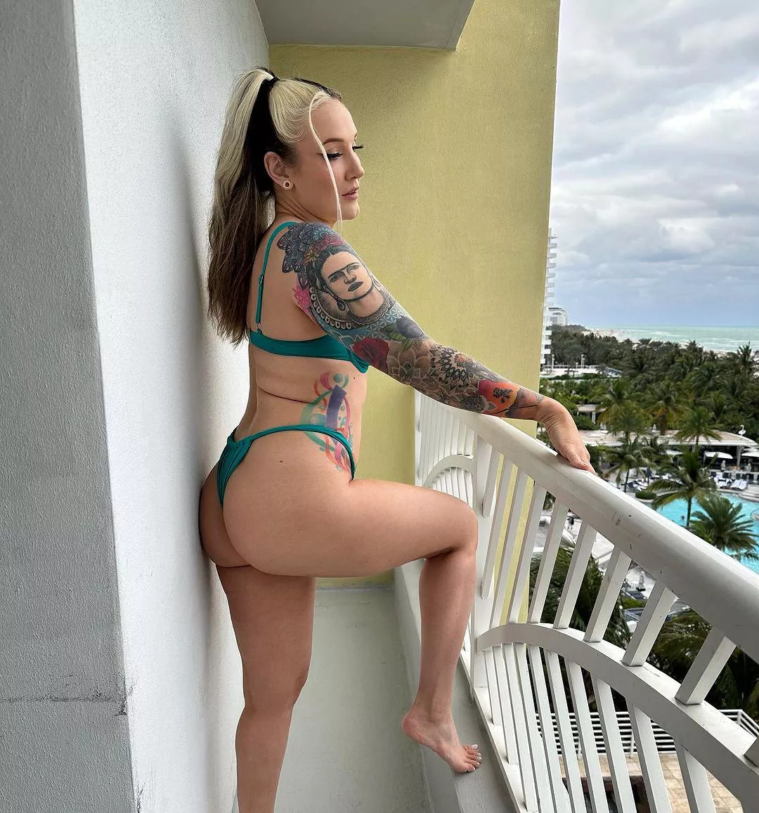 Allysin Kay  posted by MathematicianLast720