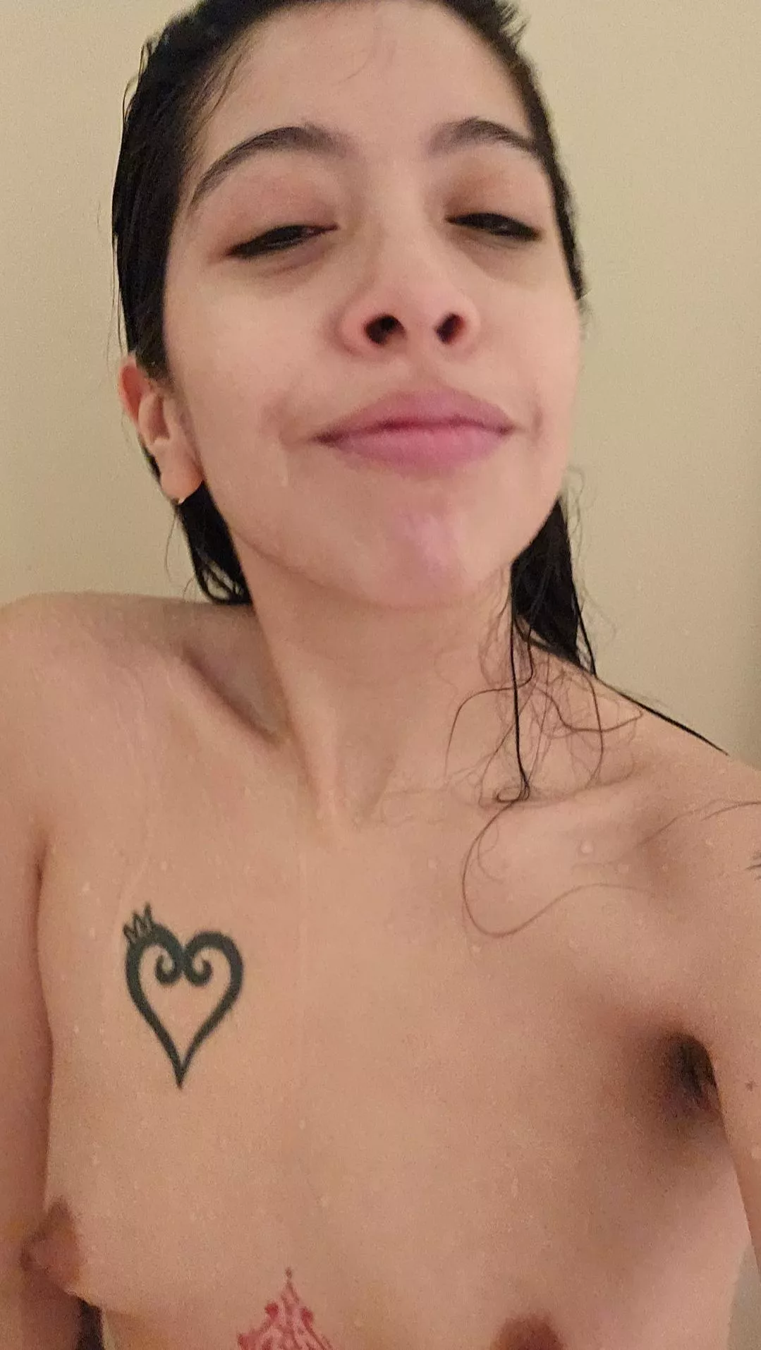 Facial Friday from the shower! posted by sweet_rosie_flowers