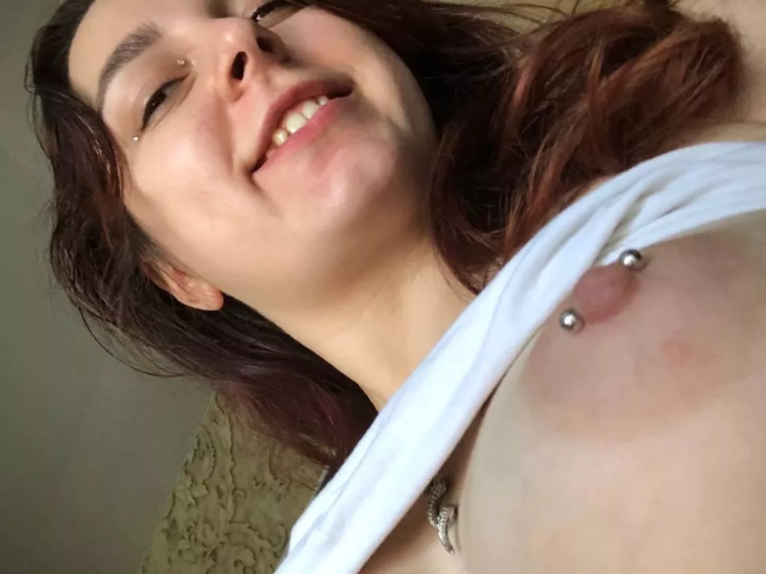 Feeling cute with one boob posted by PrettySmileGirl