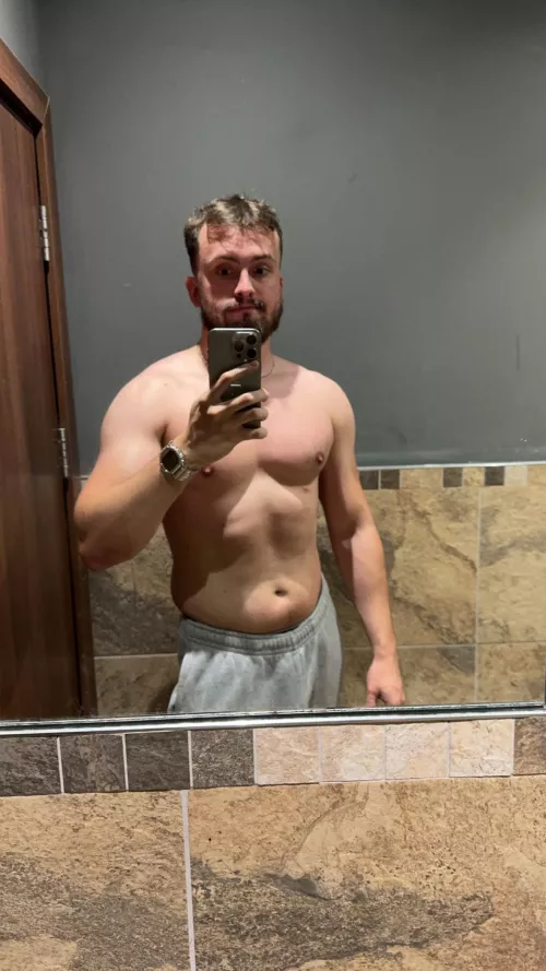 Great chest day the other day! by loner0803