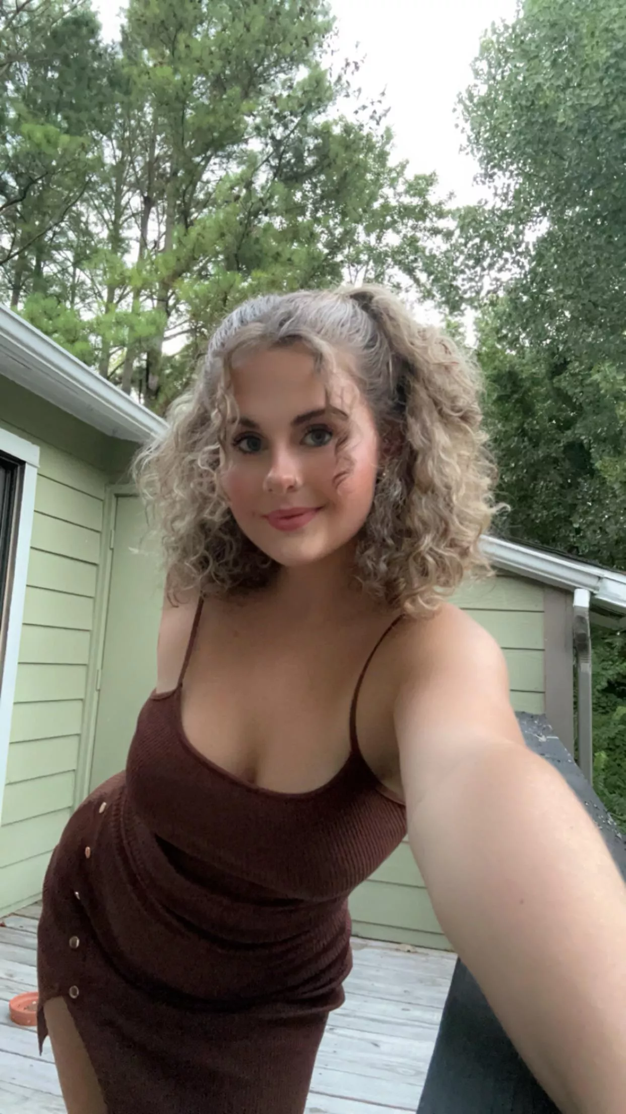 Hot but classy  posted by clairbear99