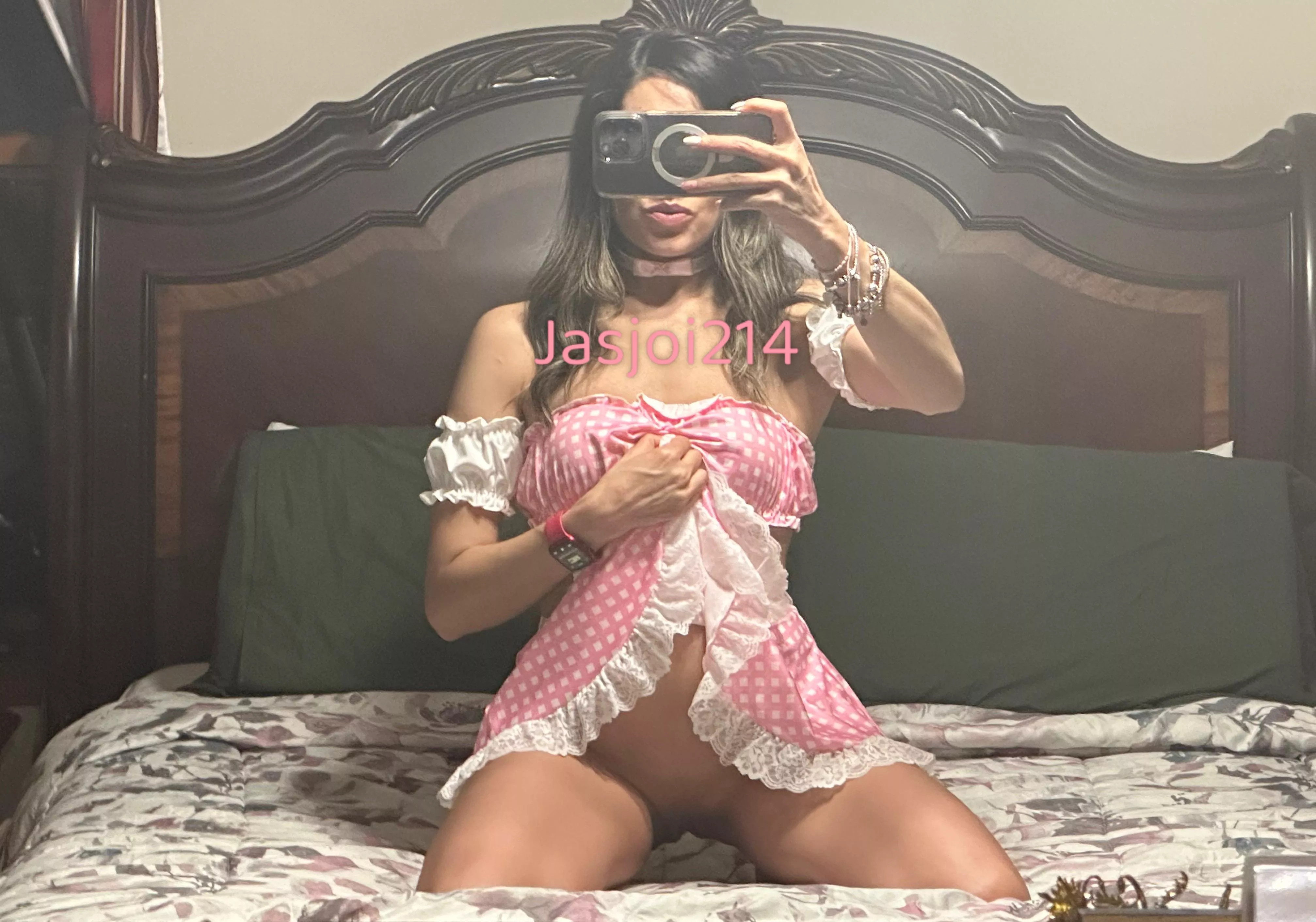 I have something sweet waiting for you  posted by Jasjoi214