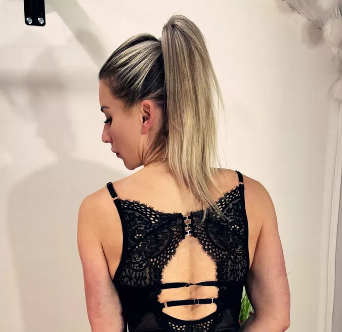  I see you’ve got booty on your mind, let me help. posted by LillieBlooms