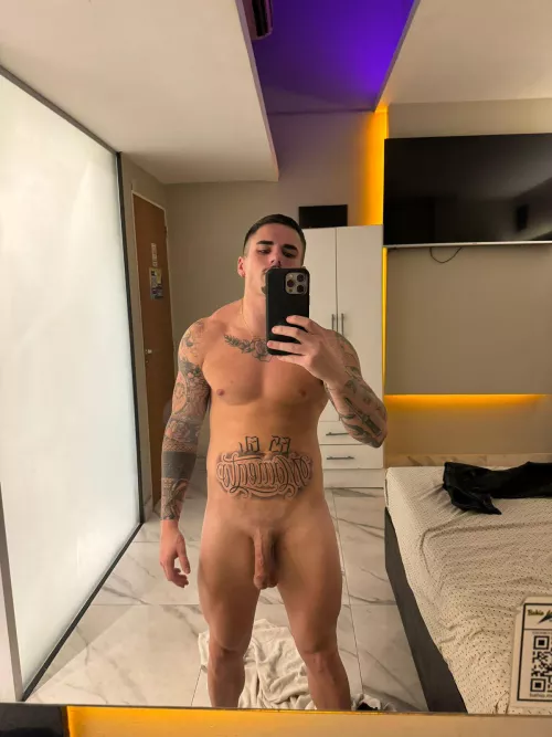 imagine right now, us alone in a room, what we would do by MartinBautista