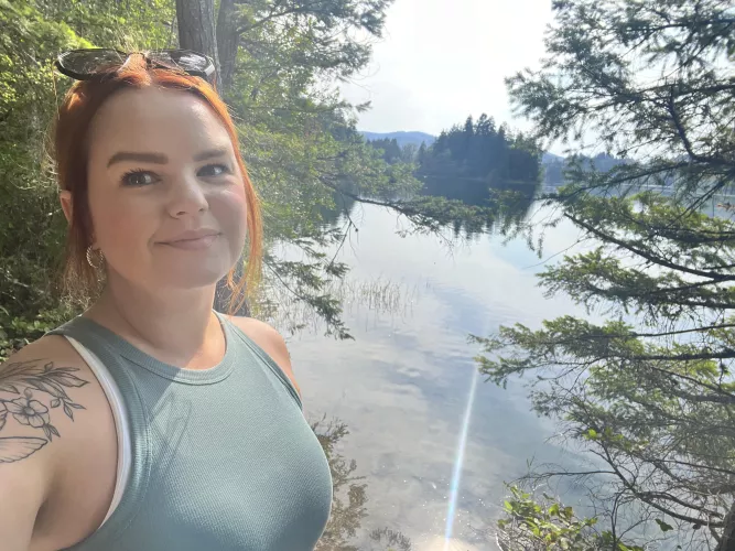 [IRTR] the sun brings out my freckles  by Whitleebby