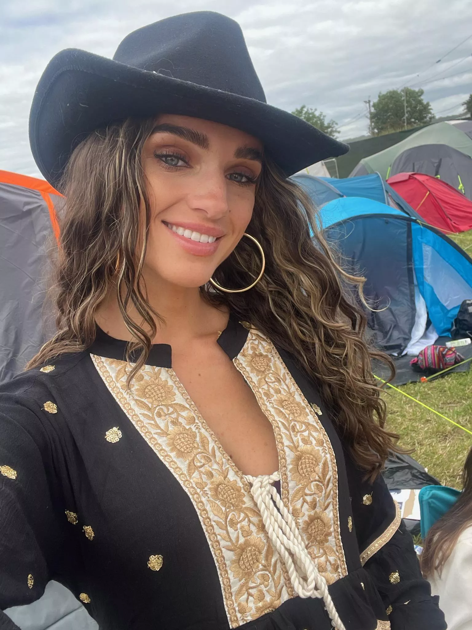 Like the hat? posted by ButtercupSweetBabe