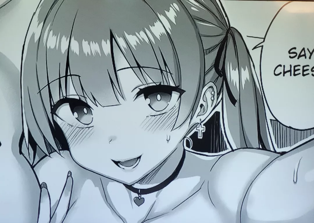 Mono: 1girl, heart choker, cross earring, text box says say cheese posted by Ravenscroft-