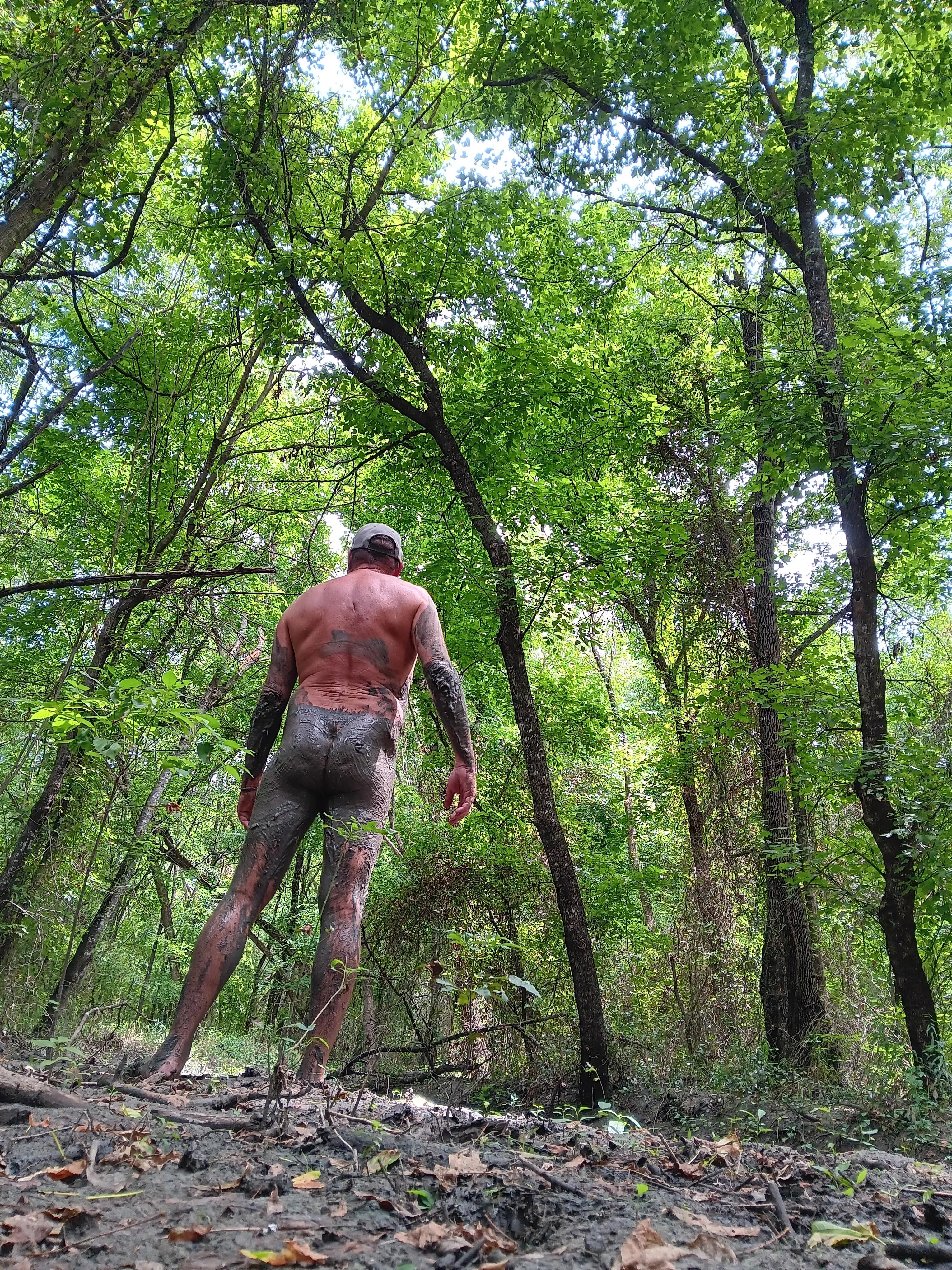 Mudbath and skinnydipping posted by Panhandle66