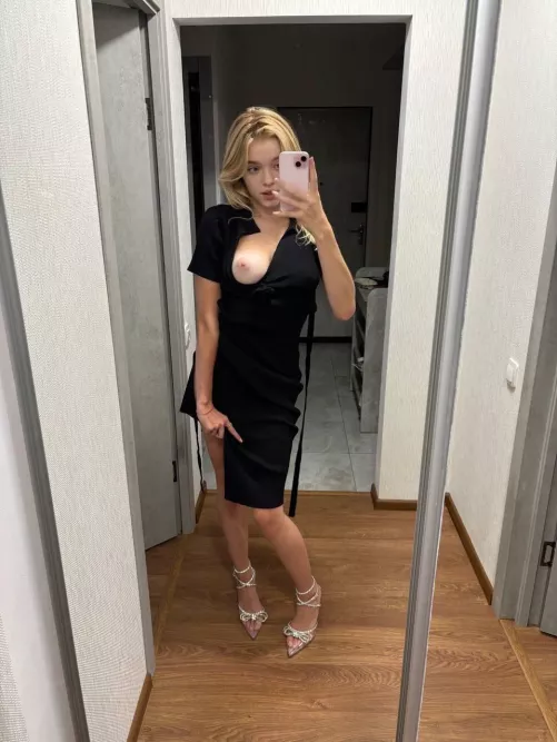 My boobs are always falling out of my dresses by Ritori_Mittori