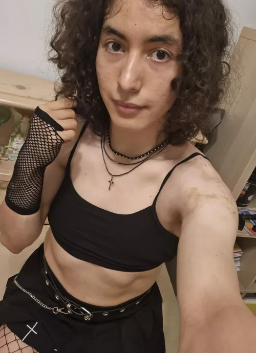 My first attempt at a goth fit 🖤 by hi_doodle