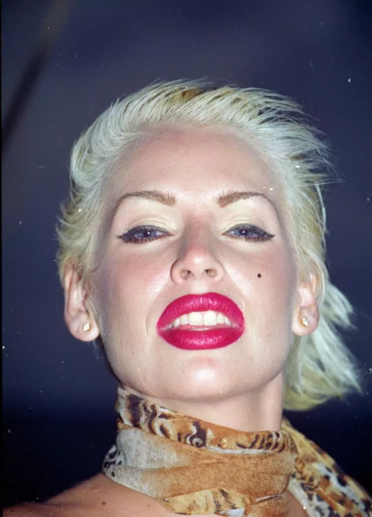 Sarenna Lee posted by Mysterious_Man_7777