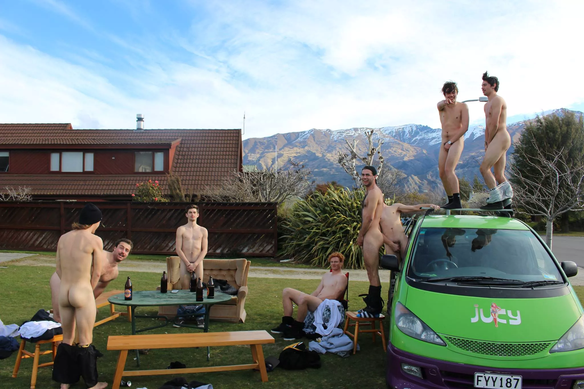 The Great Outdoors posted by delayed_arrival