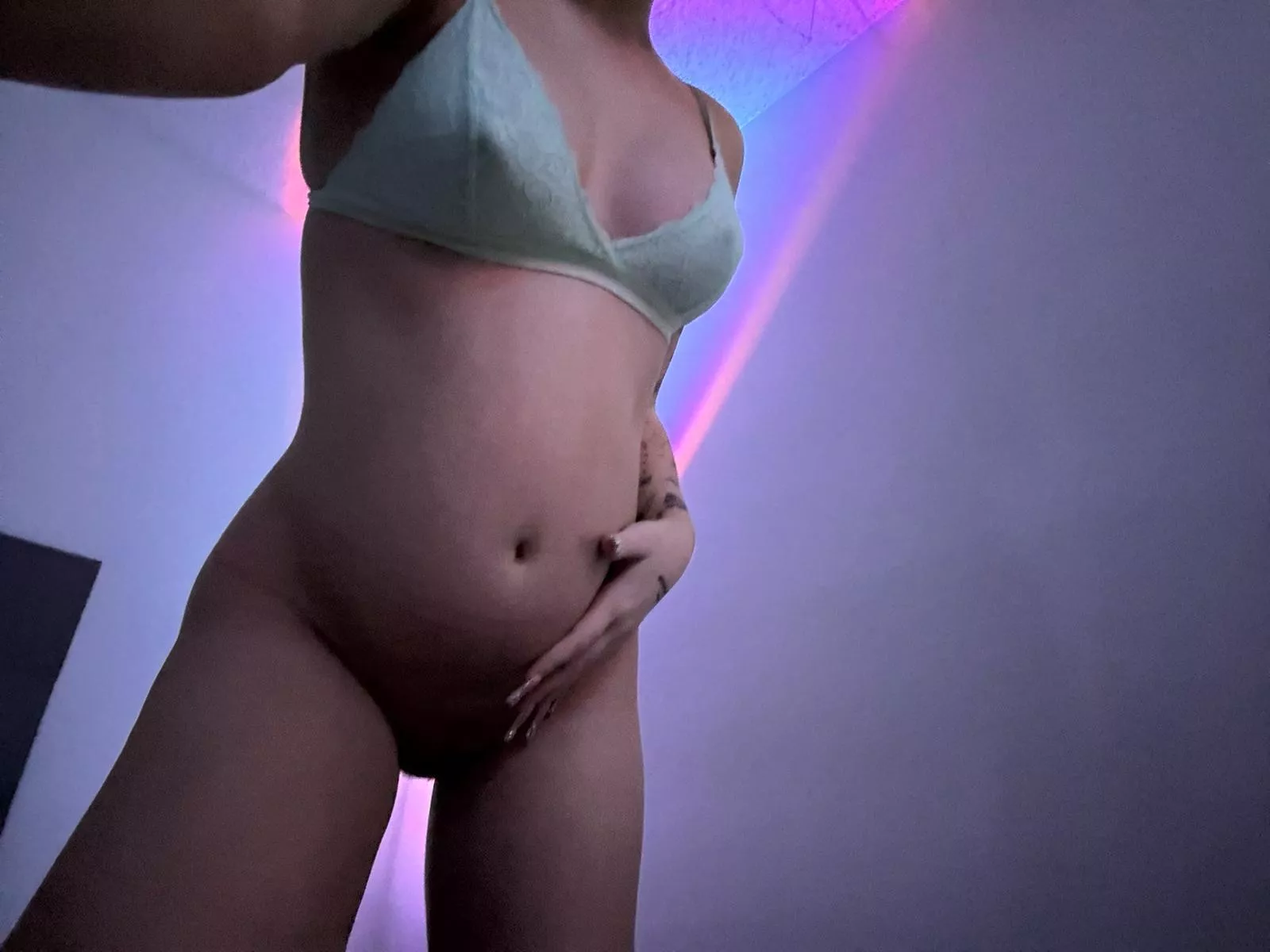 5 months and love showing posted by Marisha-XOX