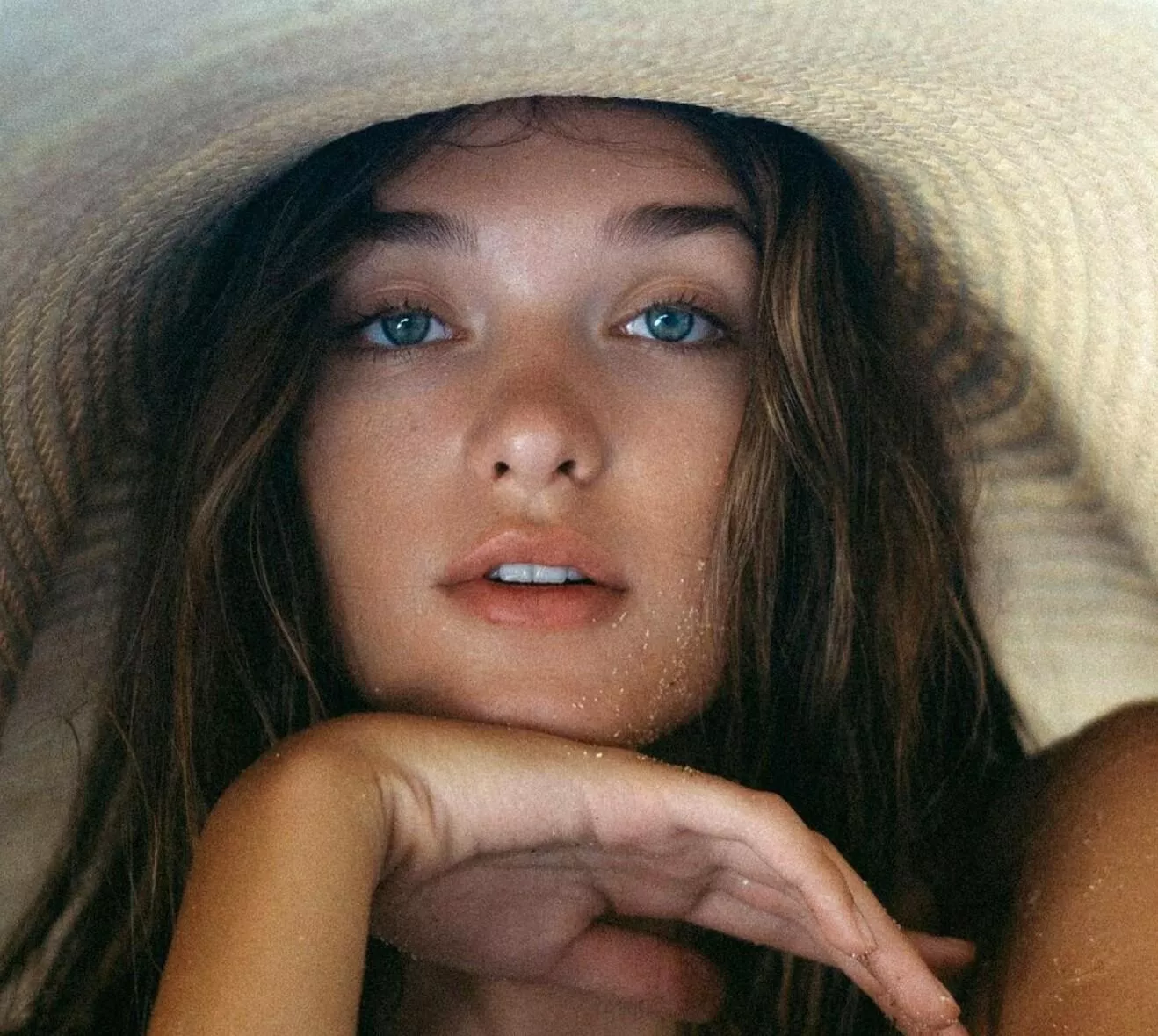 Valeria Rudenko posted by qwer5r