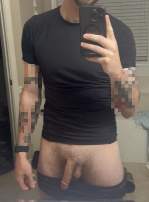 (33) Anyone near GA want a fwb?  by Curious_Dad89