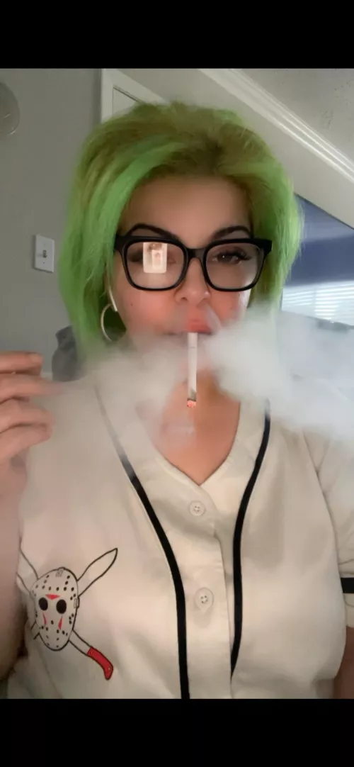 Breath in my smoke 😈 by Roxxxyrhodes