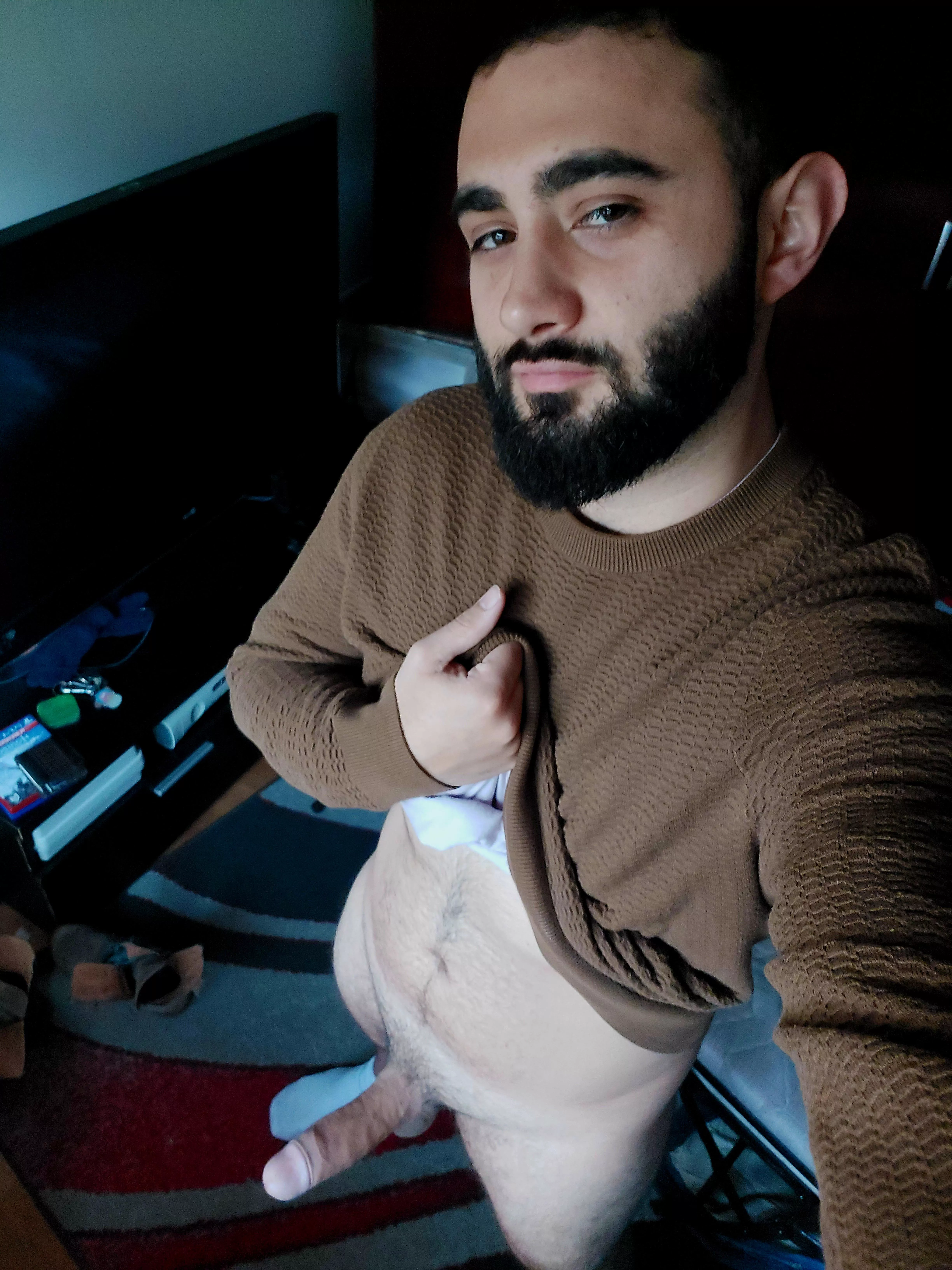 enjoy me ;) posted by jejejojojaja