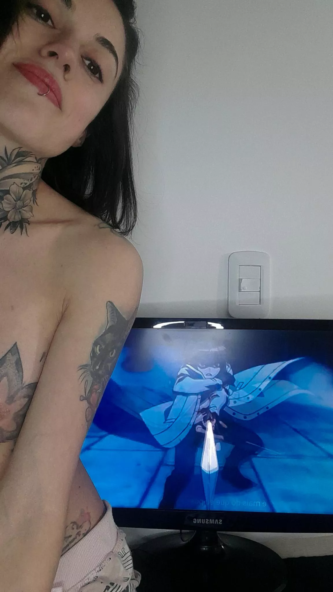 Guess the character, and I'll send you a random pic of me :) [F] posted by galactic_missy