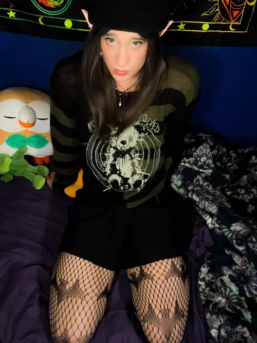 I’m a long way from the forest 🥺✨💜🧝🏻‍♀️🧚🏻 by Longjumping-Low-961