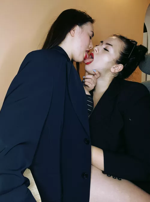 Just vibing out by kraaanke