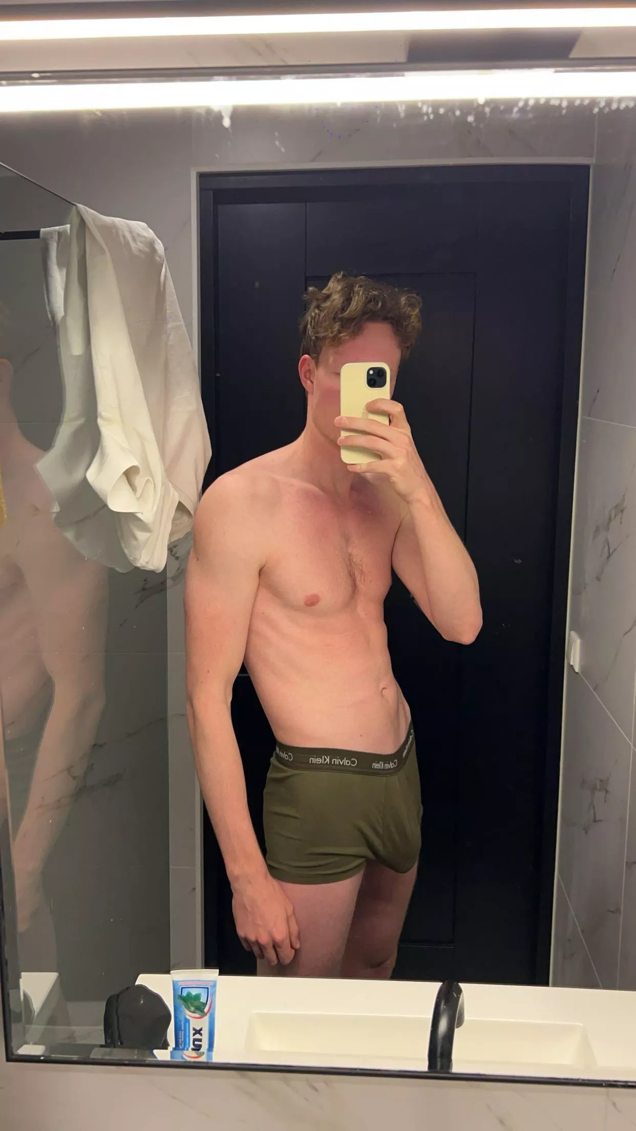 New here, bulgy enough? 6’7 23m posted by Cute_Place8045