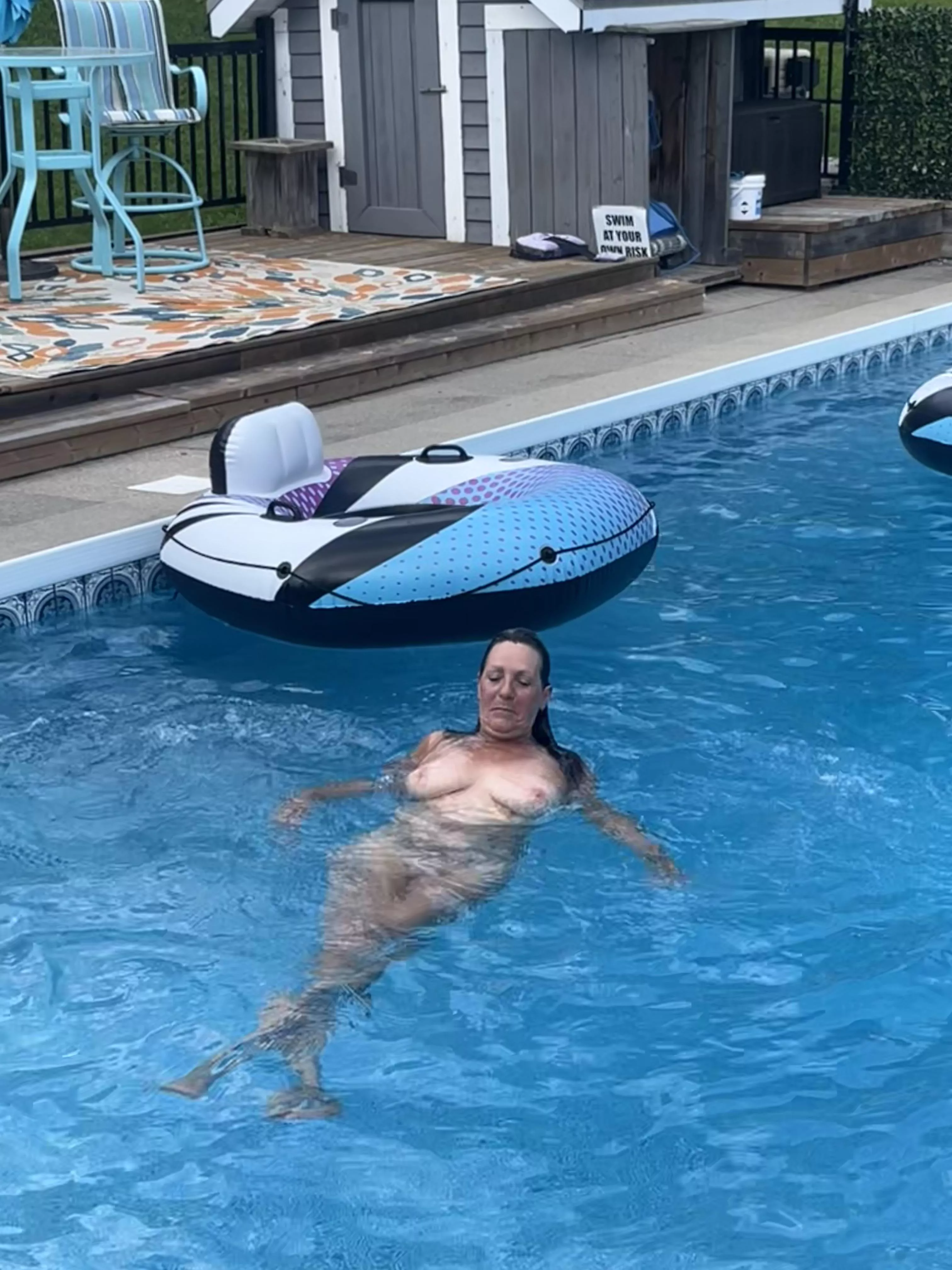 Nude swimming 😊 posted by Lanky-Currency1871