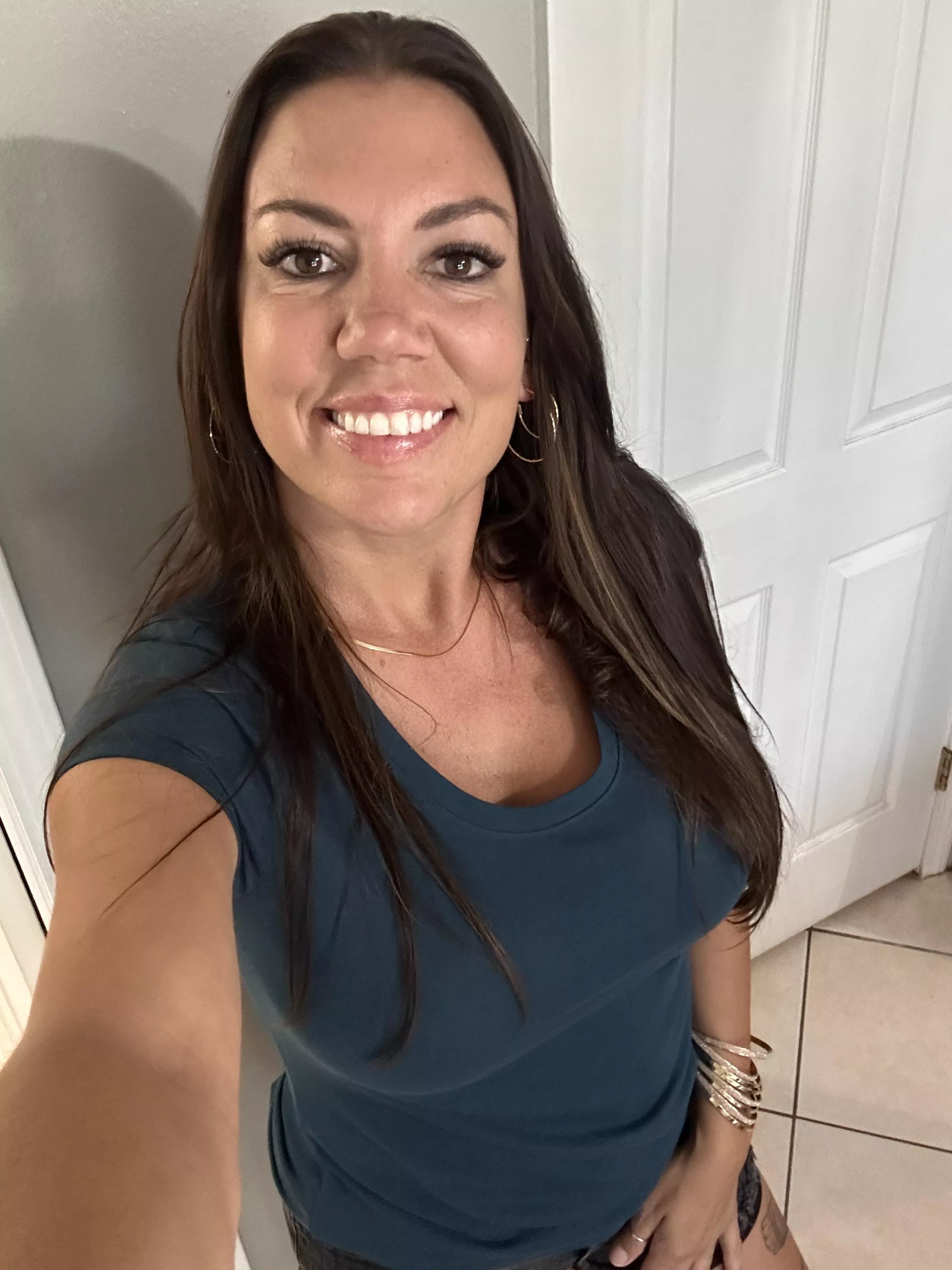 Sunday mornings are the best for morning walks [f] posted by jasmine_cole