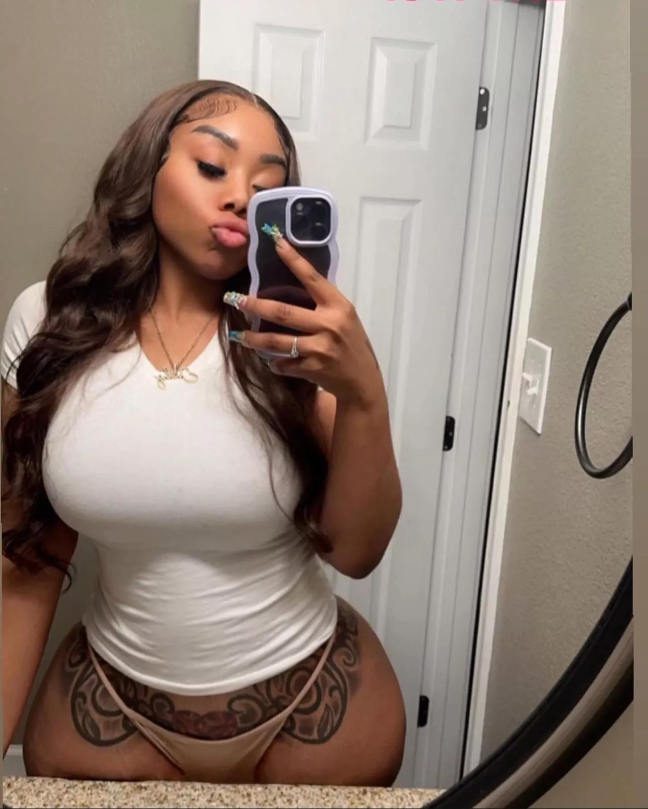 A must look up posted by melanie_fartinez