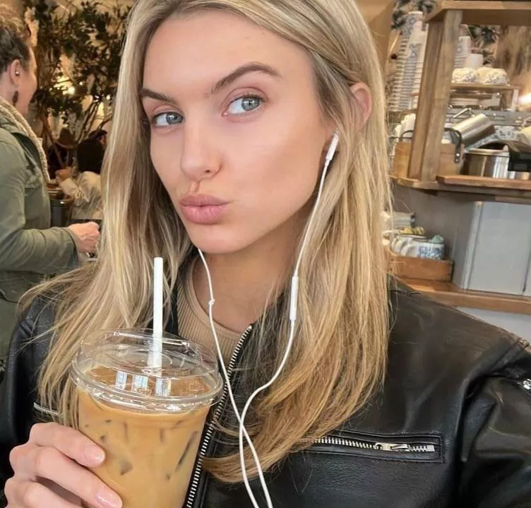 Allison Mason posted by BeerGoggles2022