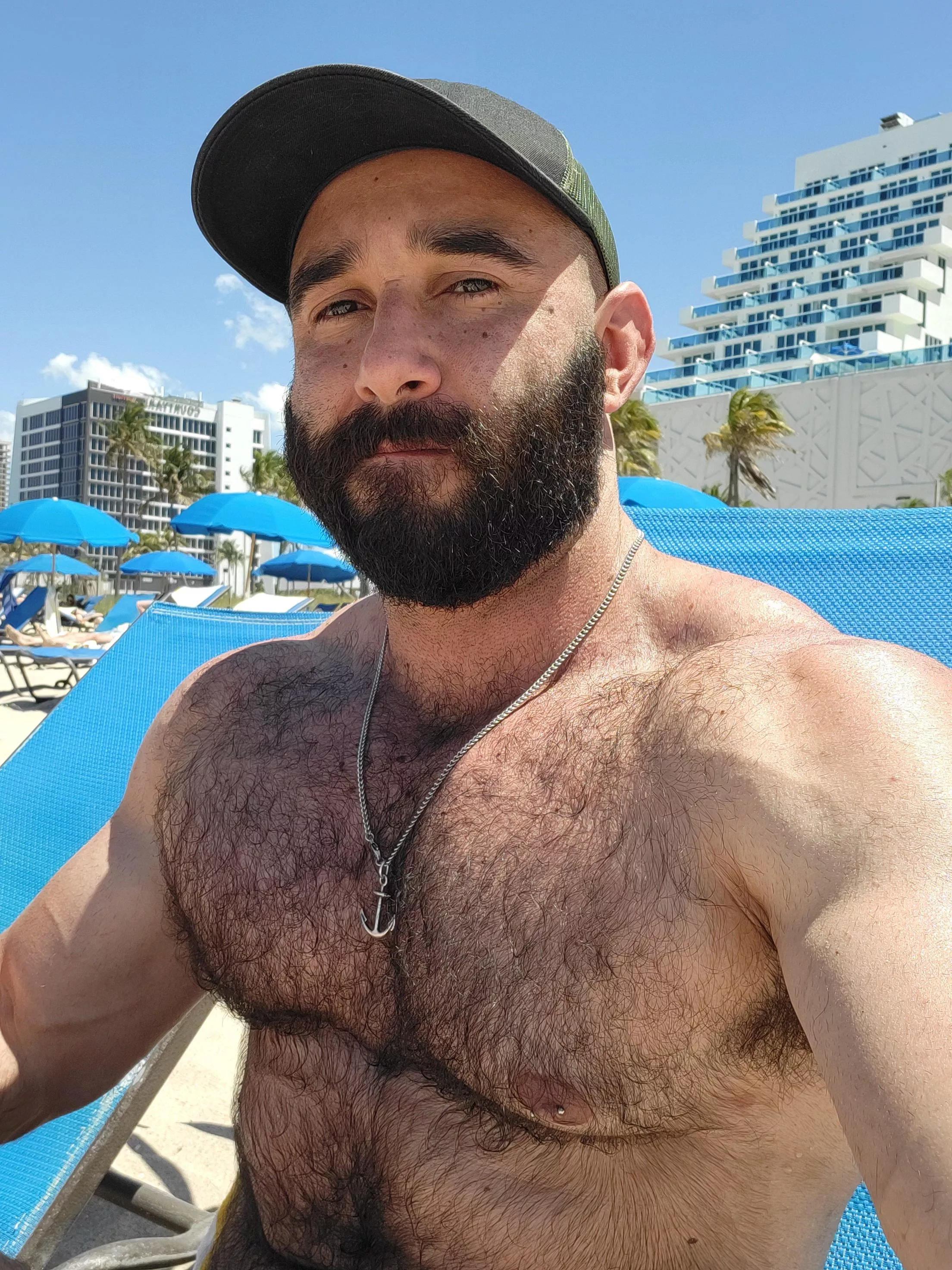 Beach day 🏖 posted by musclehairynerd