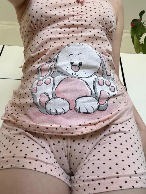 camel toe and rabbit by HorizenGirly