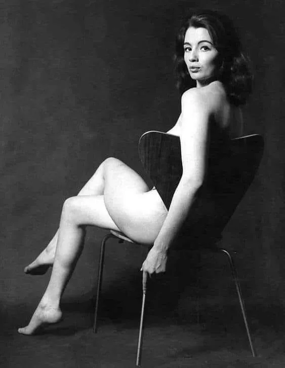 Christine Keeler (1963) posted by bil-sabab