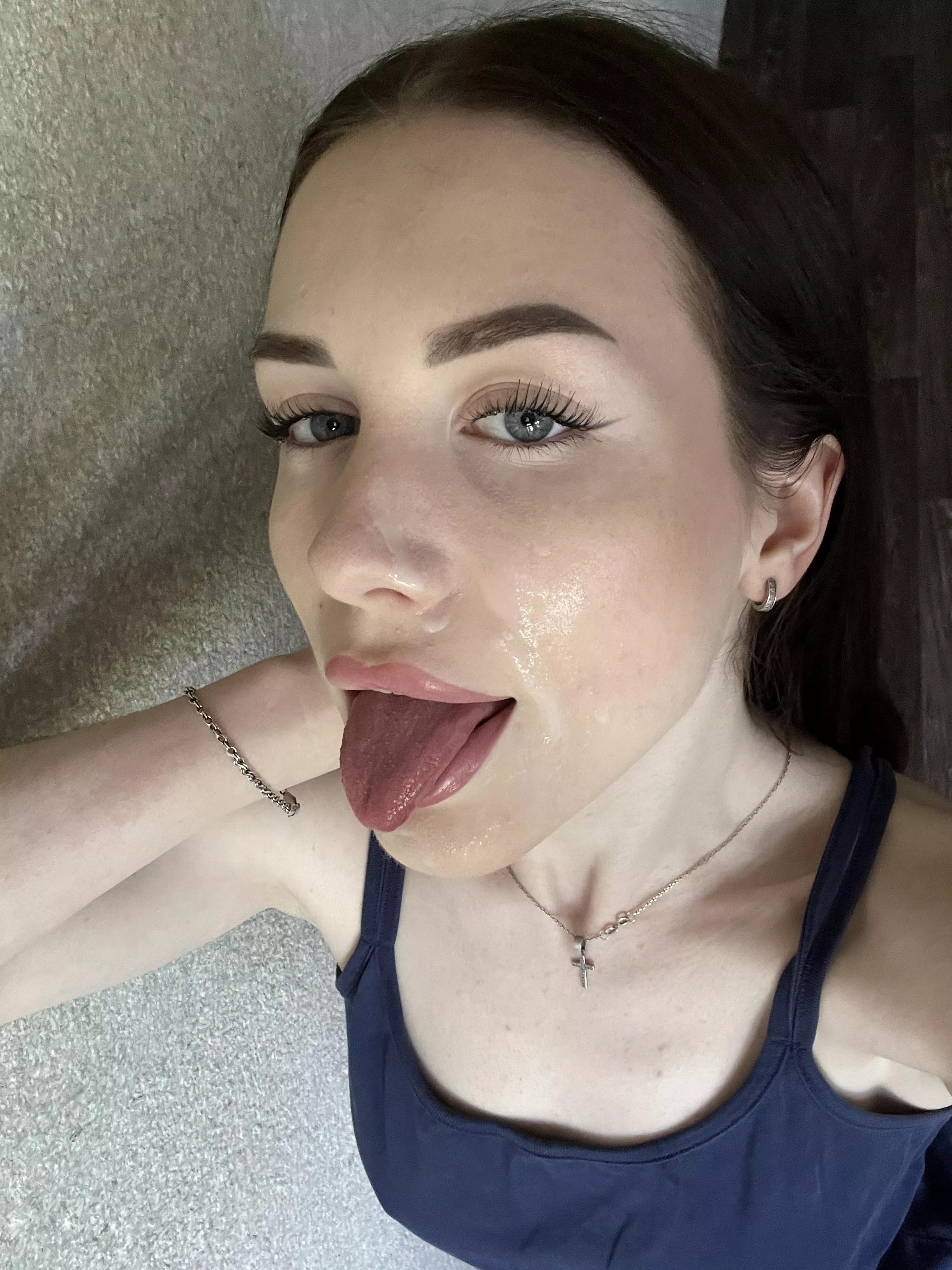 Everything passed by again, I was left hungry posted by _LUNAmoon