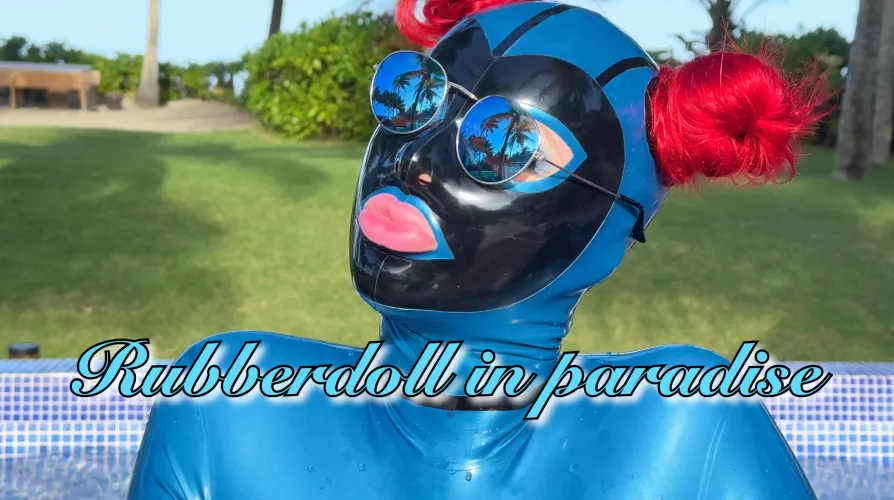 Latex in paradise 🌴☀️ by Miss_Fetilicious