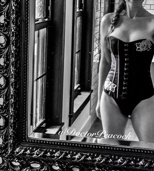 Reflections of me by DoctorPeacock