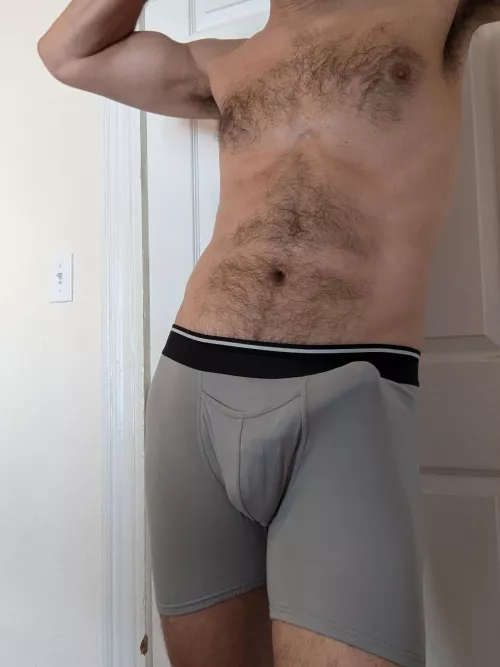 Trying so hard to break free. Who wants to help? by MissionLoa