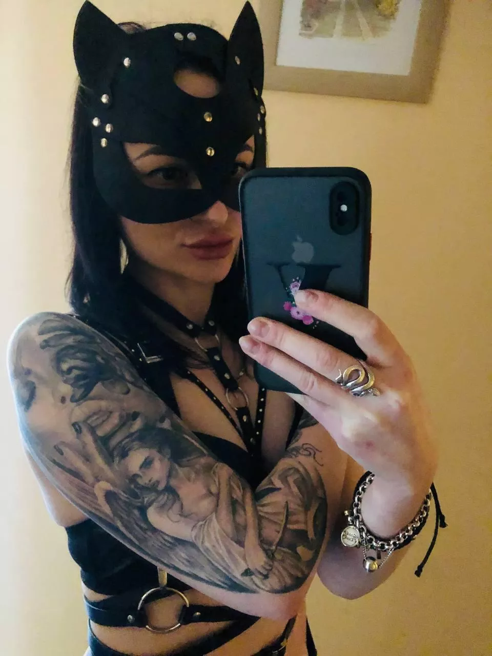 When the urge strikes, just call my name - I'll be there, ready for you to be used [F] posted by Dreamer_Wisp