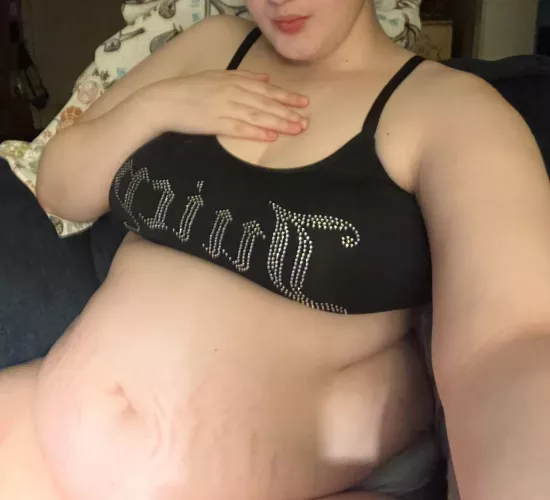 Would you consider me a bbw 🤭  by Costcoparkinglots